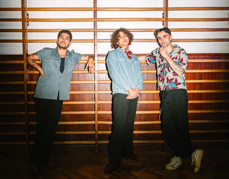 EXPRESSO TRANSATLÂNTICO LANÇA NOVO SINGLE “AVALANCHE” EXPRESSO TRANSATLÂNTICO LANÇA NOVO SINGLE “AVALANCHE”