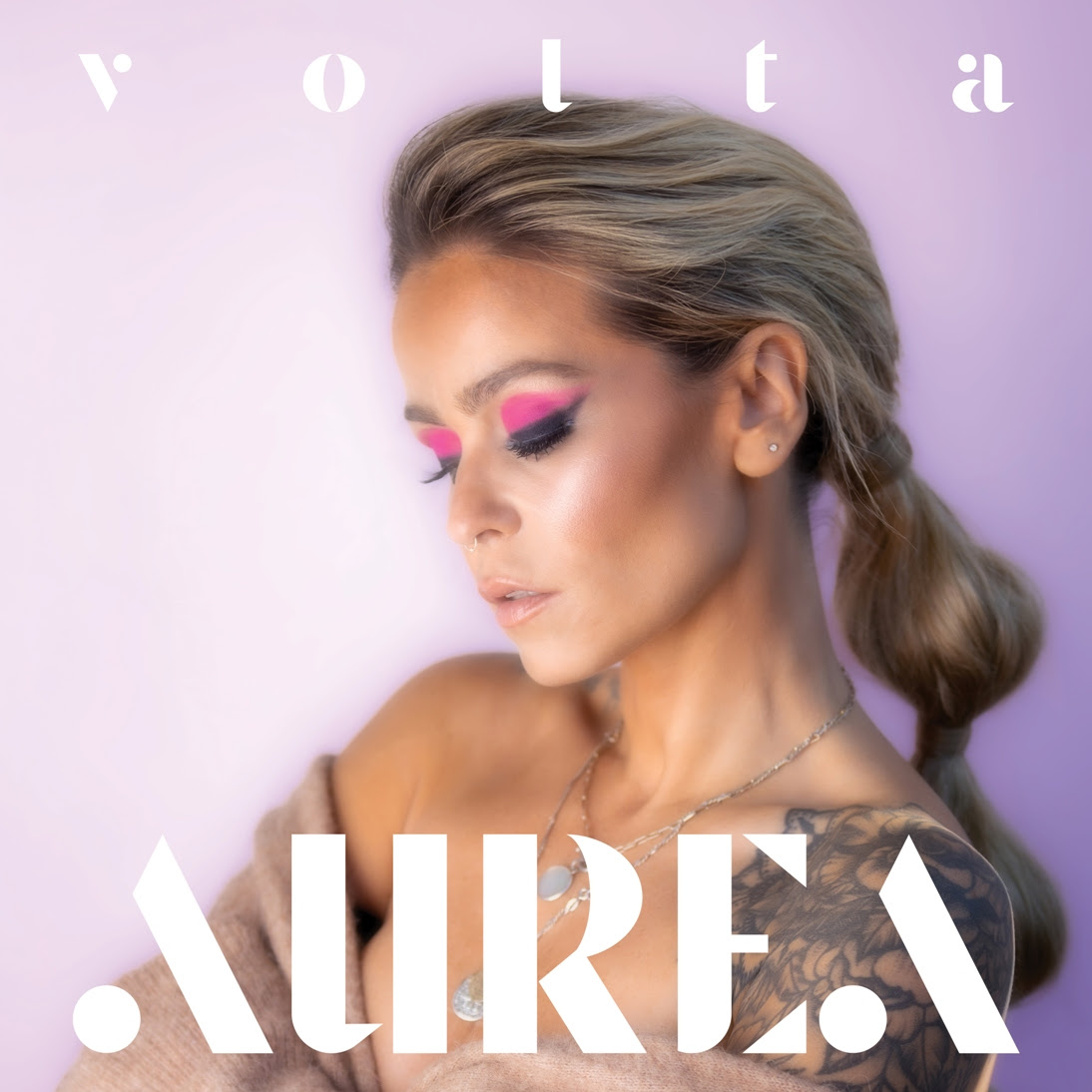 Aurea lança novo single e vídeo “Volta”
