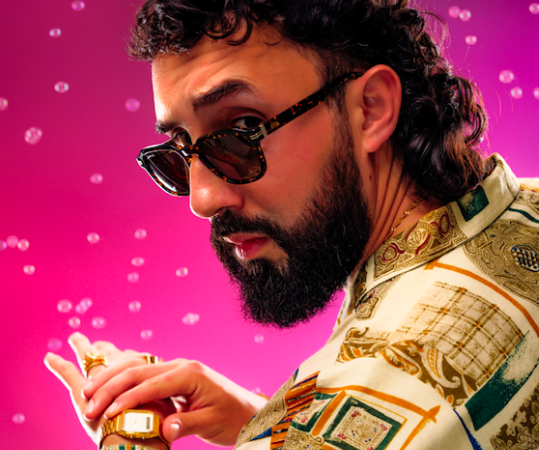 MIKE EL NITE ESTÁ DE VOLTA: NOVO ÁLBUM A CAMINHO E SINGLE DE ESTREIA “EXISTENCISENSUAL (É COMPLICADO)” JÁ DISPONÍVEL