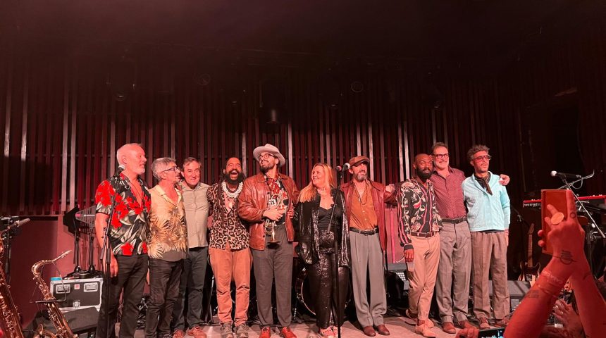 CAIS SODRÉ FUNK CONNECTION APRESENTARAM O NOVO ÁLBUM AO VIVO, NUMA NOITE CHEIA DE GROOVE E ALMA LISBOETA