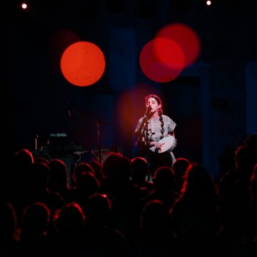 ANA LUA CAIANO CLOSES 2025 WITH A REMARKABLE JOURNEY: INTERNATIONAL FESTIVALS, AWARDS, COLLABORATIONS, A FULLY BOOKED SCHEDULE, AND A NEW ALBUM ON THE WAY